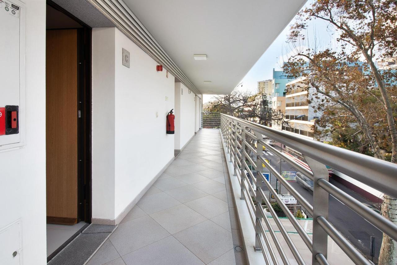 Dfm Happy Days C - Funchal Apartment Bagian luar foto